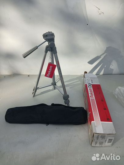 Штатив для фотоаппарата