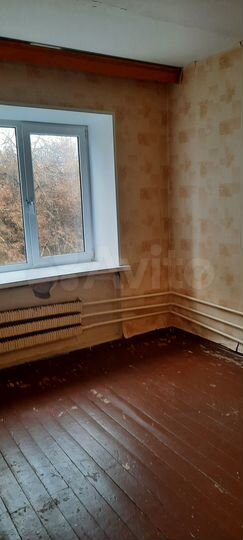 Комната 13 м² в 4-к., 4/5 эт.