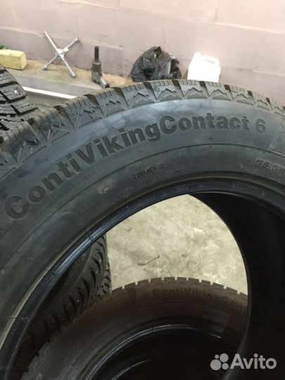 Continental ContiVikingContact 6 235/60 R18 107T