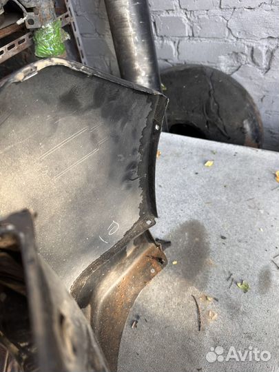 Бампер черный toyota bb ncp31 ncp30 scion xb