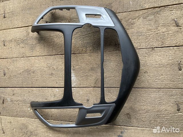 Рамка магнитолы Chevrolet Cruze