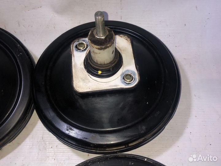 Вакуумный усилитель тормозов