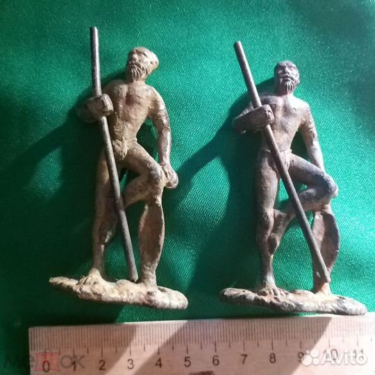 Редкие, Статуэтки две, бронза дикари из СССР