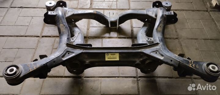 Подрамник задний VW Touareg NF 7P0500041