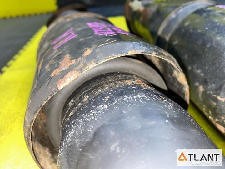 Стойка подвески задний toyota crown majesta