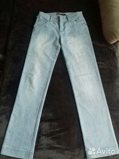 Джинсы