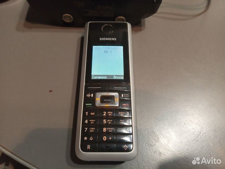 Продаётся радиотелефон Siemens Gigaset SL565. База