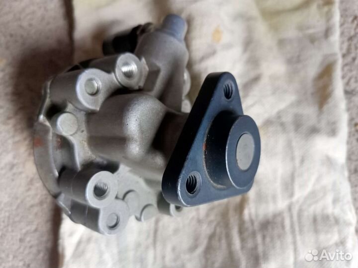 Насос гидроусилителя, Т4