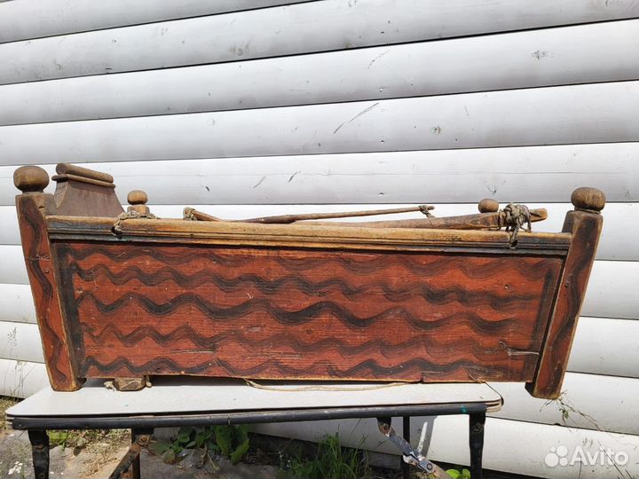 Зыбка старинная