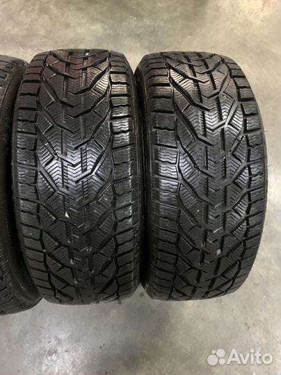 Tigar Winter 225/45 R17