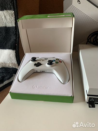Xbox One S 500 gb