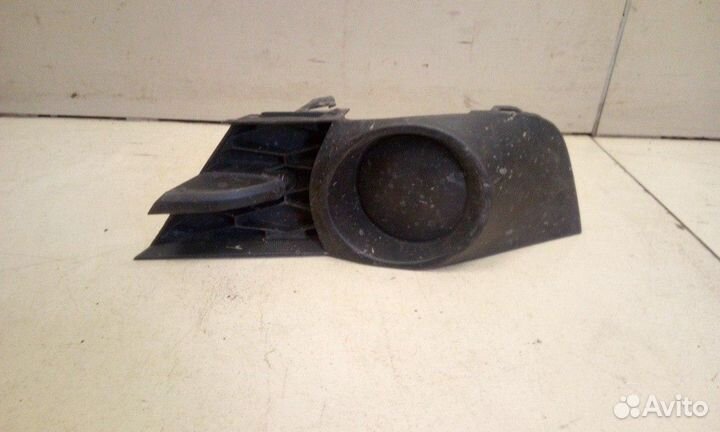 Заглушка правой противотуманки LADA xray