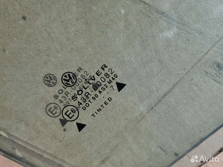 Стекло боковое Volkswagen Passat B5 1995-2005г