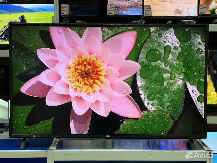 Телевизор 43