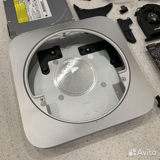 Запчасти разбор Mac Mini 2010 Core 2 Duo 2,66 MHz