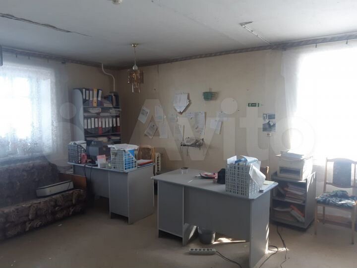 Своб. планировка, 53 м², 1/3 эт.