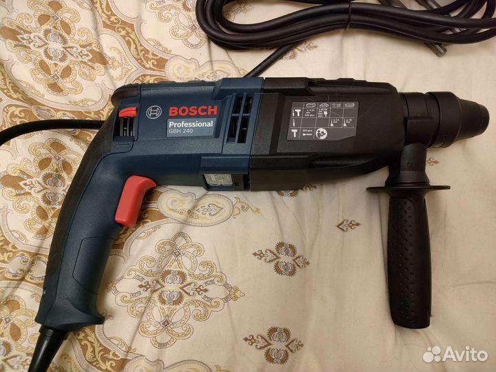 Перфоратор bosch новый