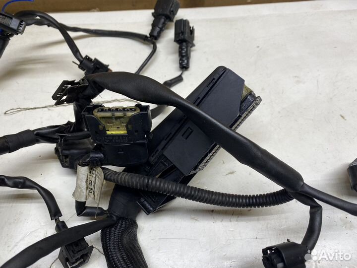 Проводка двигателя Mercedes 203 204 M271