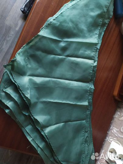 Галстуки и значки