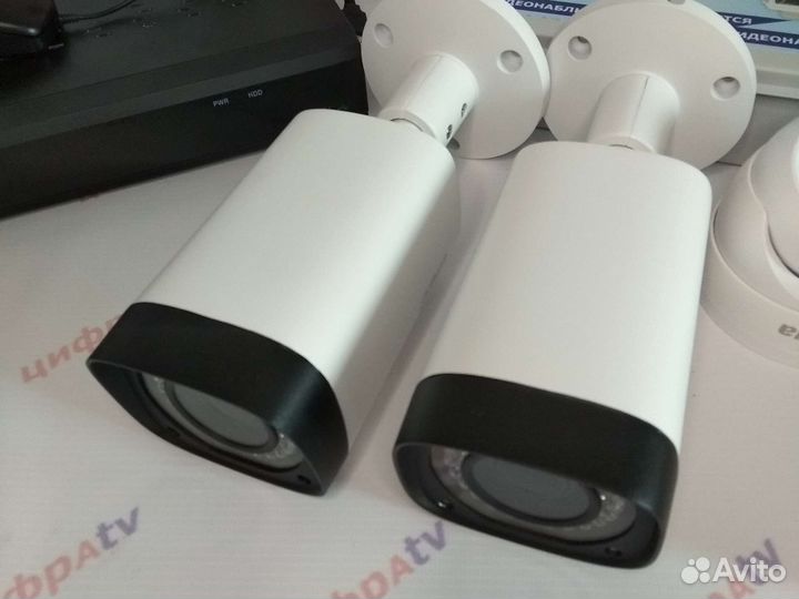 12 Камер видеонаблюдения 4Мп регистратор Dahua var