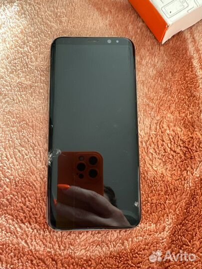 Samsung Galaxy S8, 4/64 ГБ