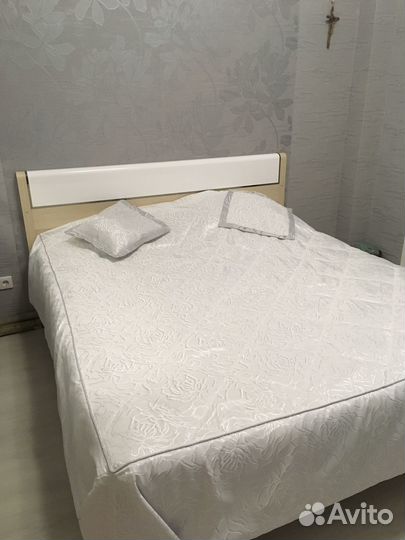 Покрывало на 2 х спальную кровать новое