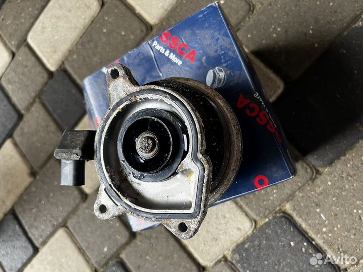 Помпа tiguan 1.4