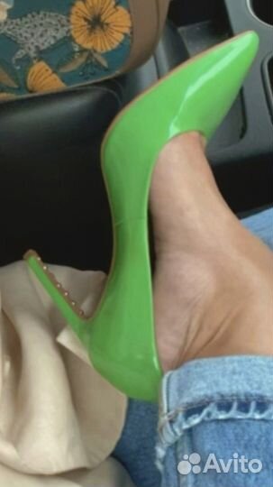 Туфли Vitacci 38 размер