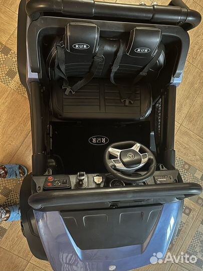 Детский электромобиль