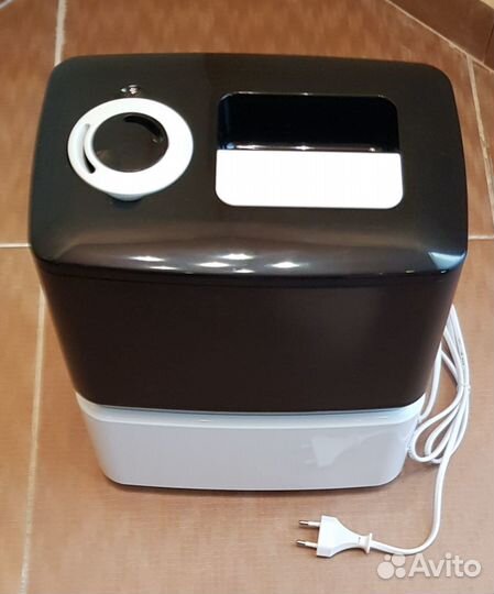 Увлажнитель воздуха Electrolux EHU-3515D