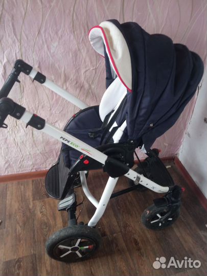 Коляска 3 в 1 с