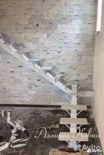 Лестница на монокосоуре № 4