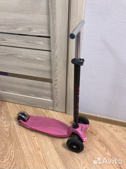 Самокат трехколесный micro maxi