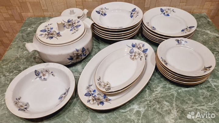 Столовые сервизы