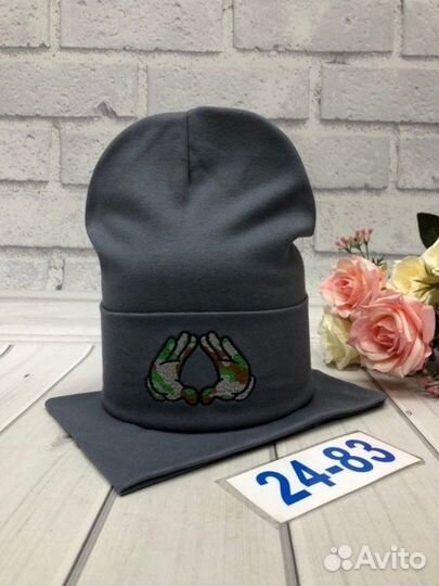 Комплект шапка и снуд