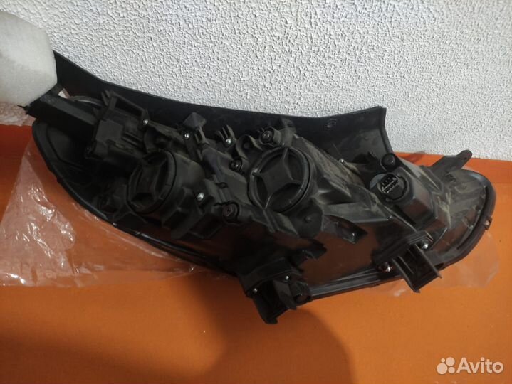 Фара на hyundai sonata