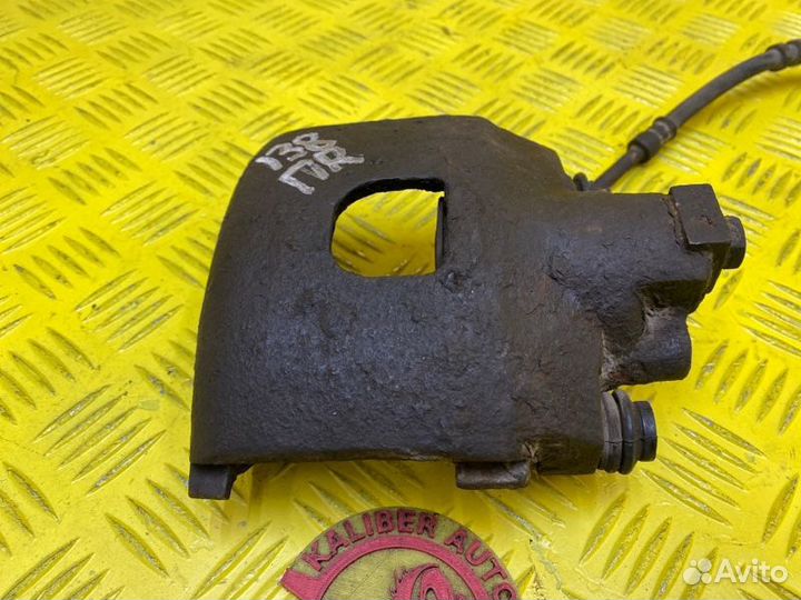 Суппорт передний правый Chrysler 300M 2.7 EER 1998