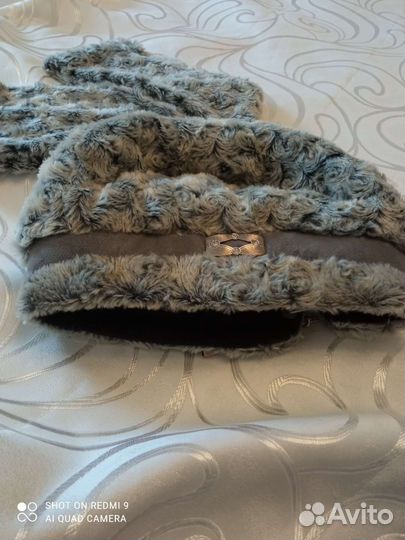 Берет с шарфиком женский