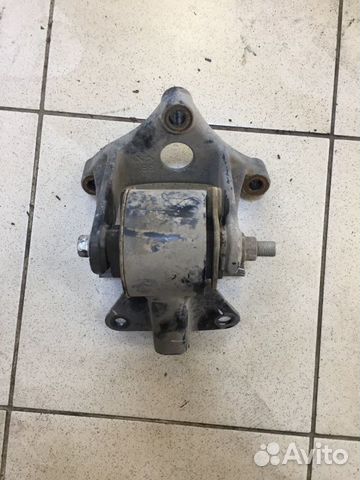 Подушка коробки передач левая Chery Tiggo 5 T21