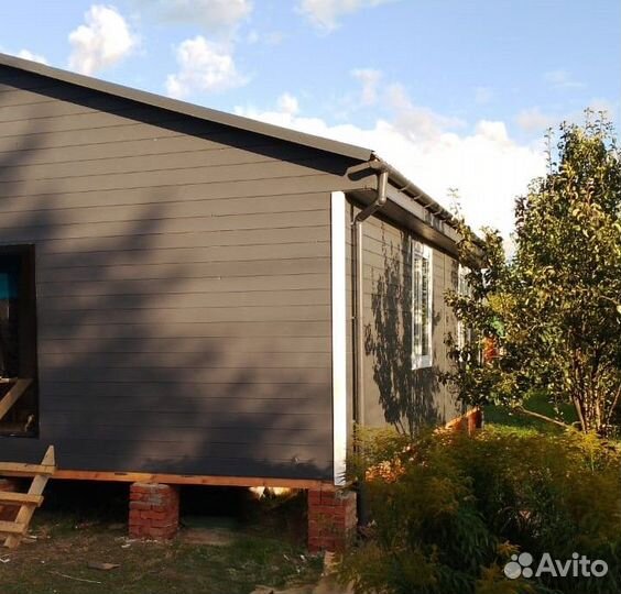 Каркасный дачный домик 10х10