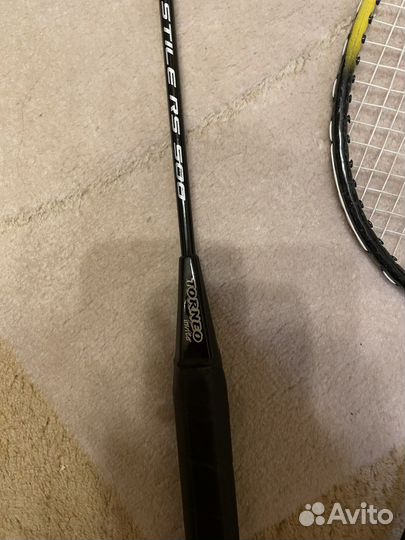 Ракетка для бадминтона