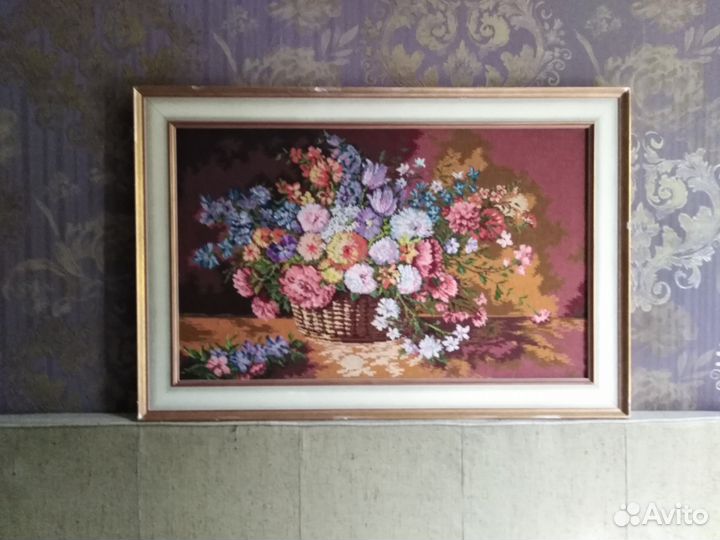 Вышивка в раме