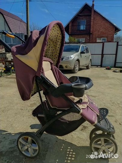 Прогулочная коляска