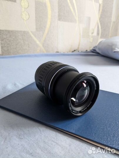 Olympus Zuiko Digital 14-42mm 4/3