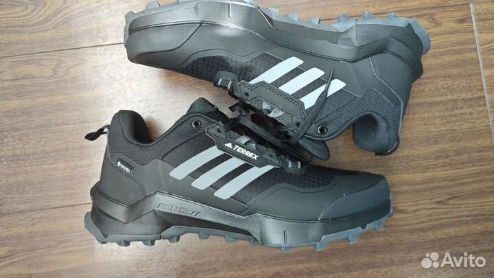 Кроссовки adidas terrex 44 размер