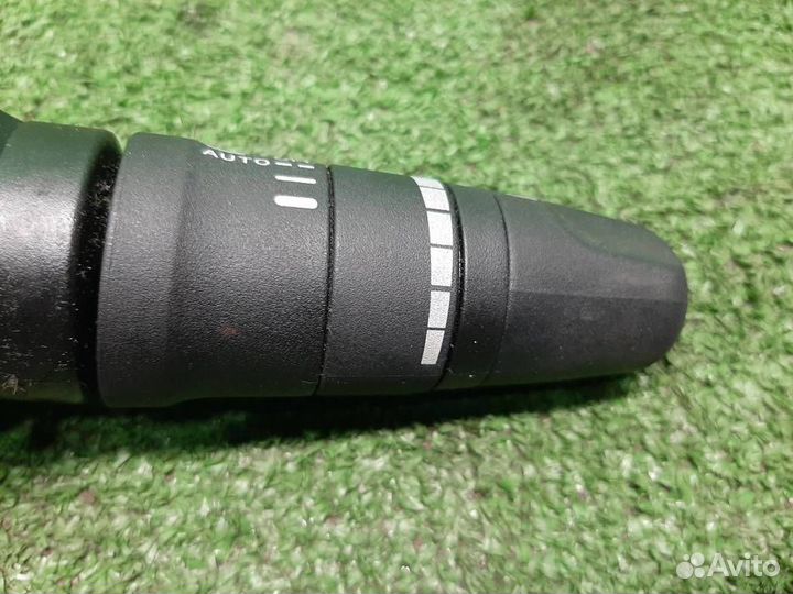 Подрулевой переключатель стеклоочистителя Nissan