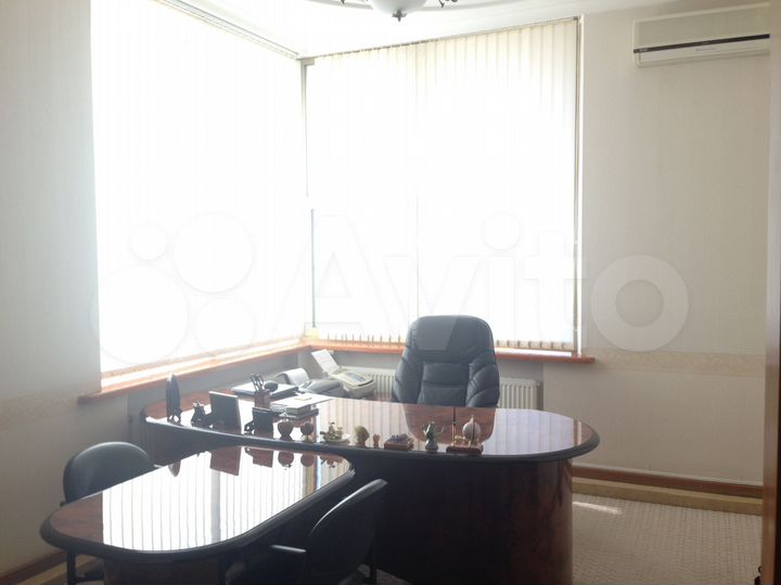 Торговая площадь, 280 м²