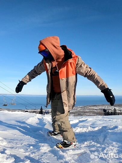 Сноубордическая куртка DC Defy