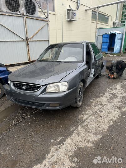 Hyundai accent в разборе Хендай акцент