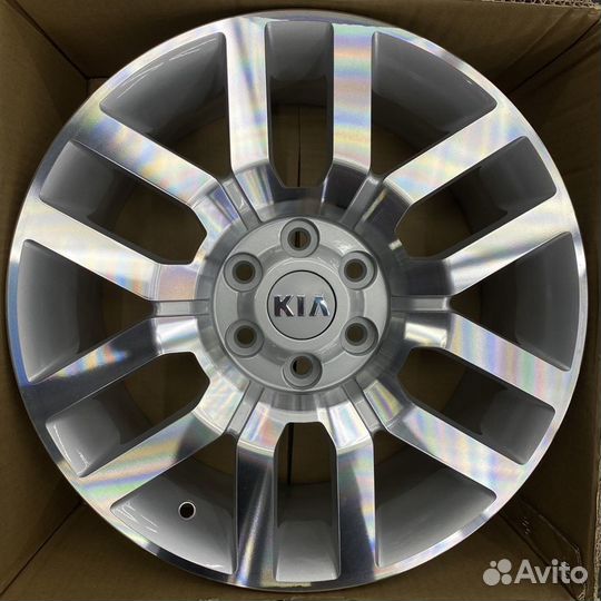 Диски новые 17 дюймов 6/114,3